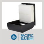 Pacific Blue Select® Multifold Premium 2-Ply C-Fold Paper Towels by GP PRO (Georgia-Pacific), White, 2,000 Towels Per Case - Image 3